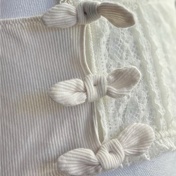 Victoria’s Secret panty knit pattern size large cream - Picture 4 of 4